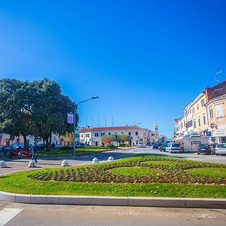 Apartments Simonetti Porec Exterior photo