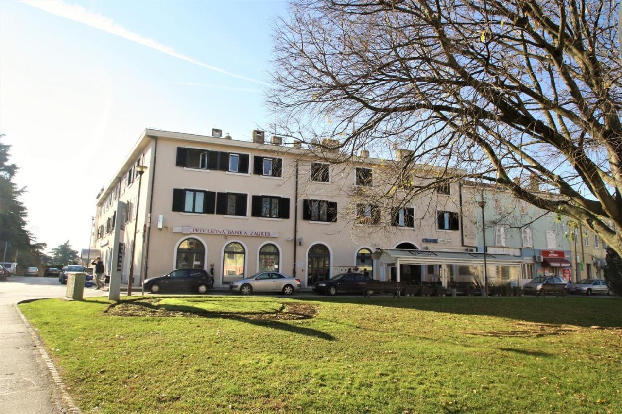 Apartments Simonetti Porec Exterior photo